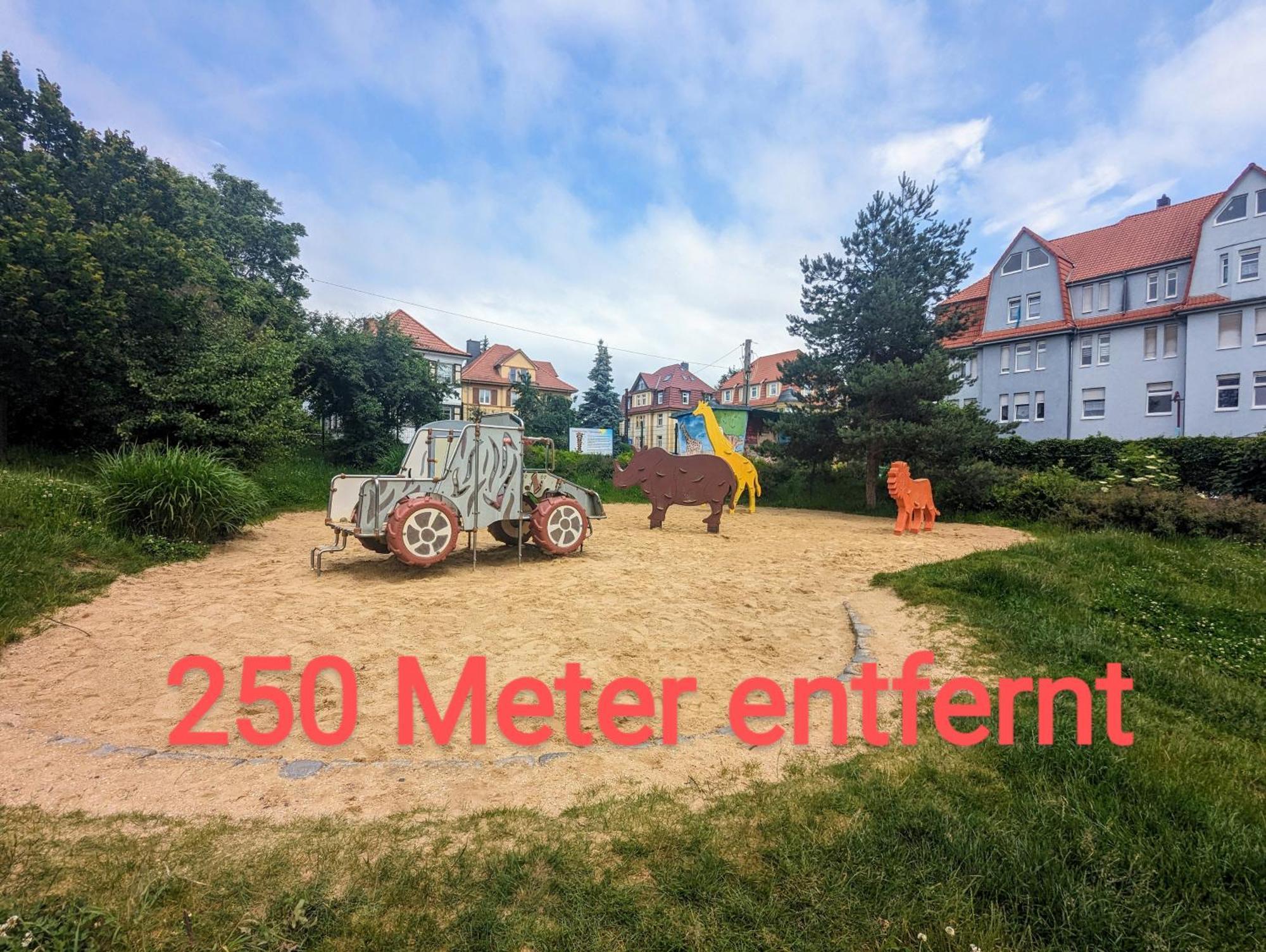 Fewo Urban Gotha-Apartment Friedenstein- Am Schlosspark- Parken An Der Der Tuer- Barrierefrei, 900 Meter Zum Bahnhof - Wallbox Eksteriør bilde